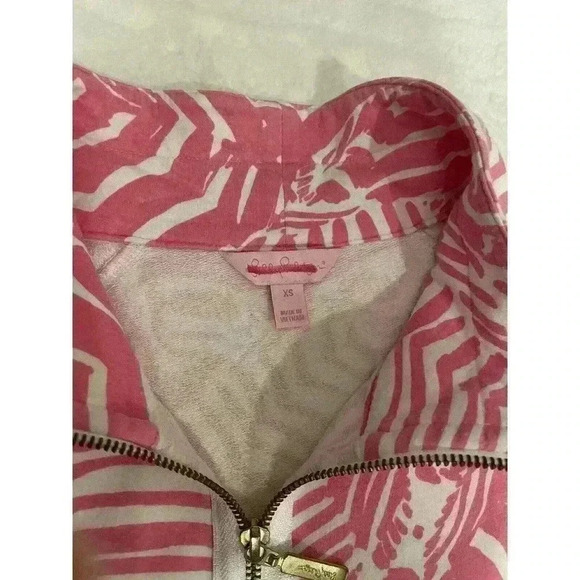 Lilly Pulitzer XS Half Zip Popover Sweatshirt Top Pink Umbrella Cabana Skipper - Picture 3 of 8